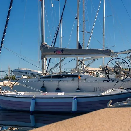 Acquamarina Luxury With Panoramic Marina View Apartamento *