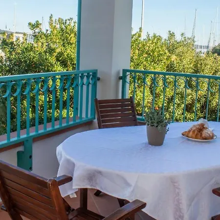 Acquamarina Luxury With Panoramic Marina View *